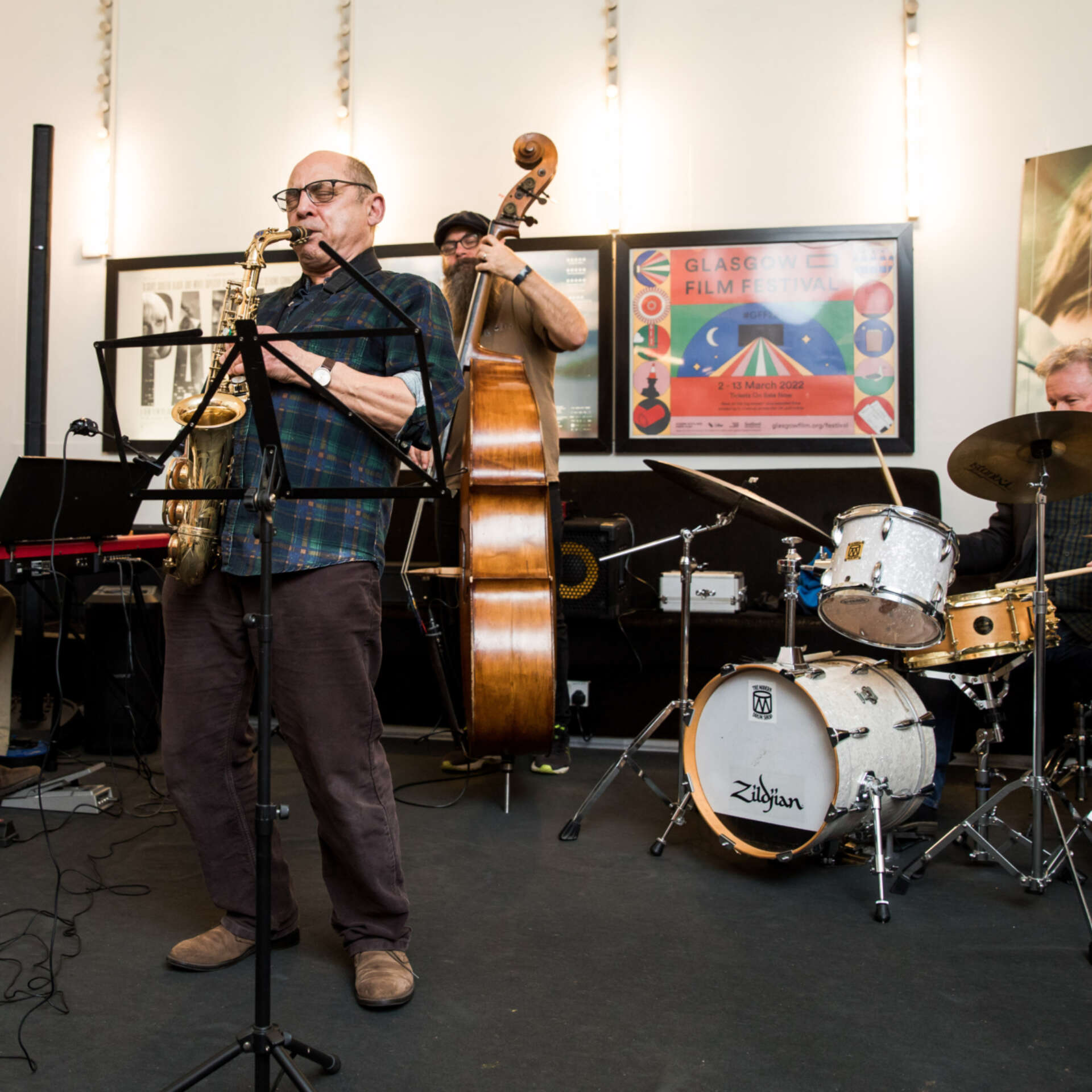 A Jazz band perform in a foyer.